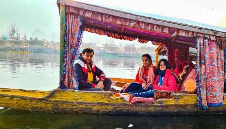 kashmir-tour-packages for family with cost